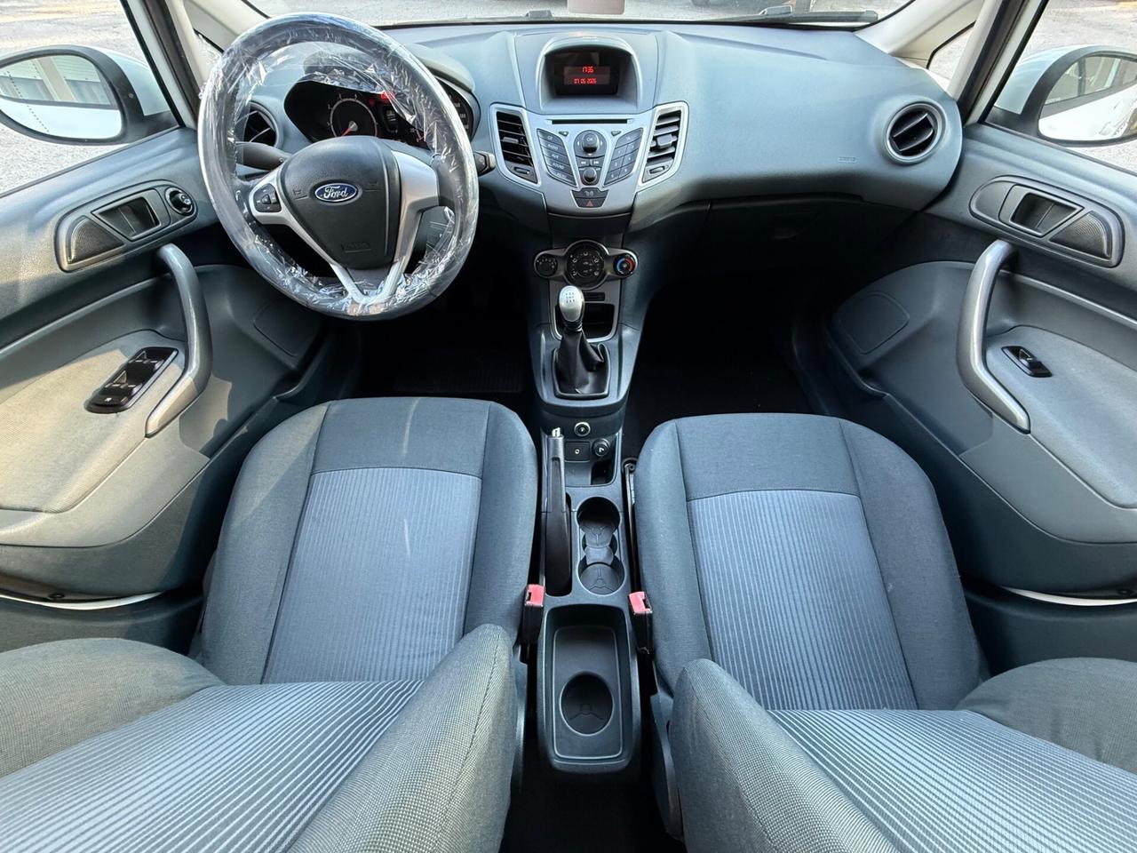 Ford Fiesta 1.4 5 porte Bz.- GPL - Neopatentati