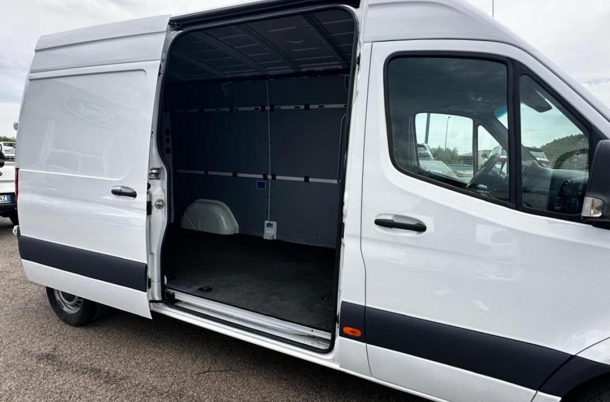 MERCEDES Sprinter 314 CDI F 39/33