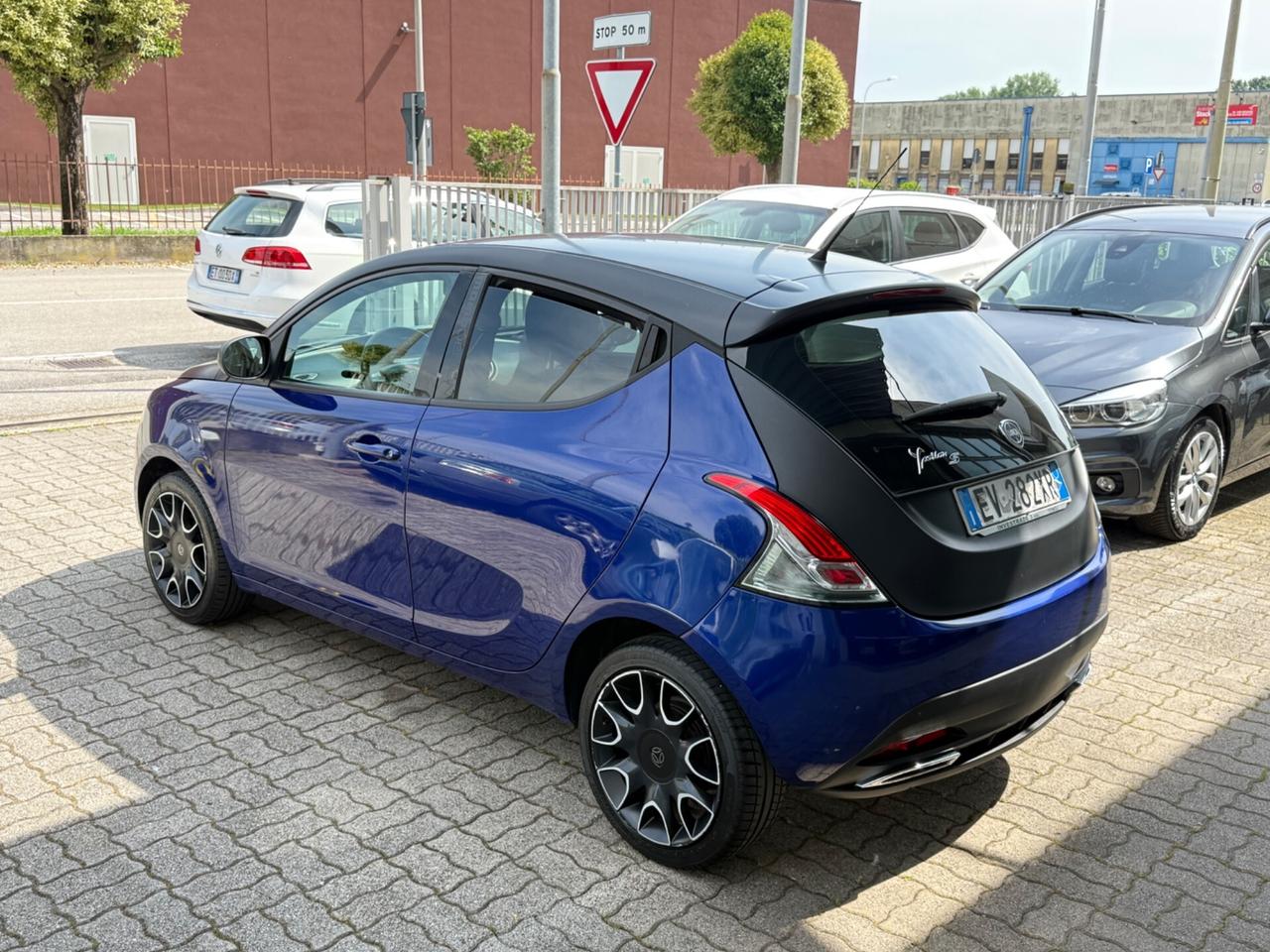 Lancia Ypsilon S momodesign 1.2 69 CV 5 porte
