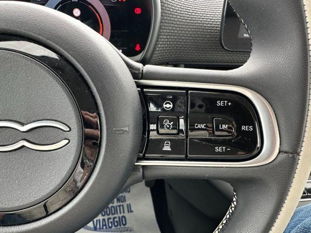 FIAT 500e 3+1 42 kWh La Prima OroRosa