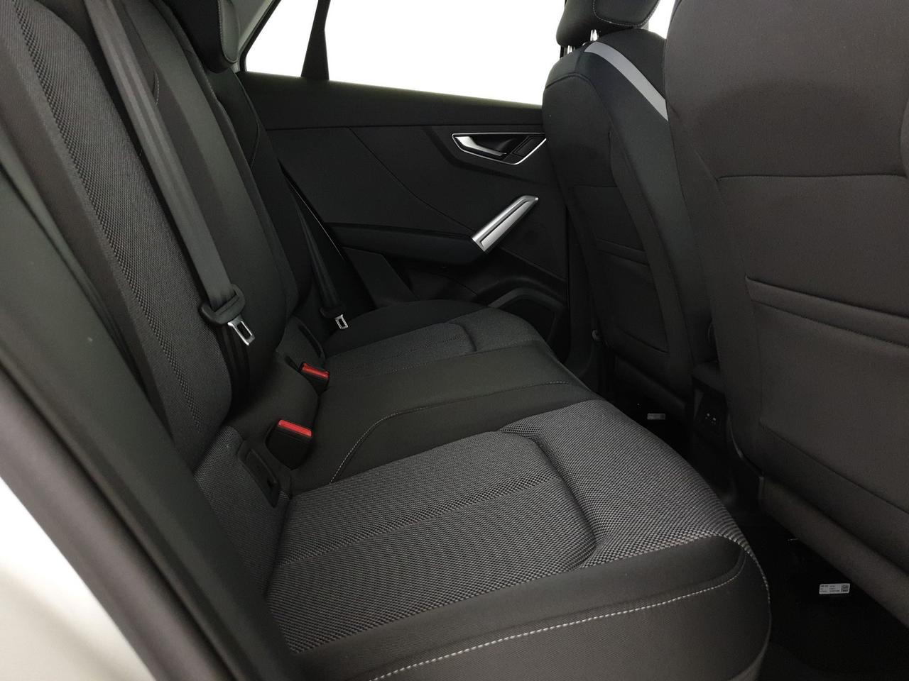 35TDI 150CV S tronic Identity Black