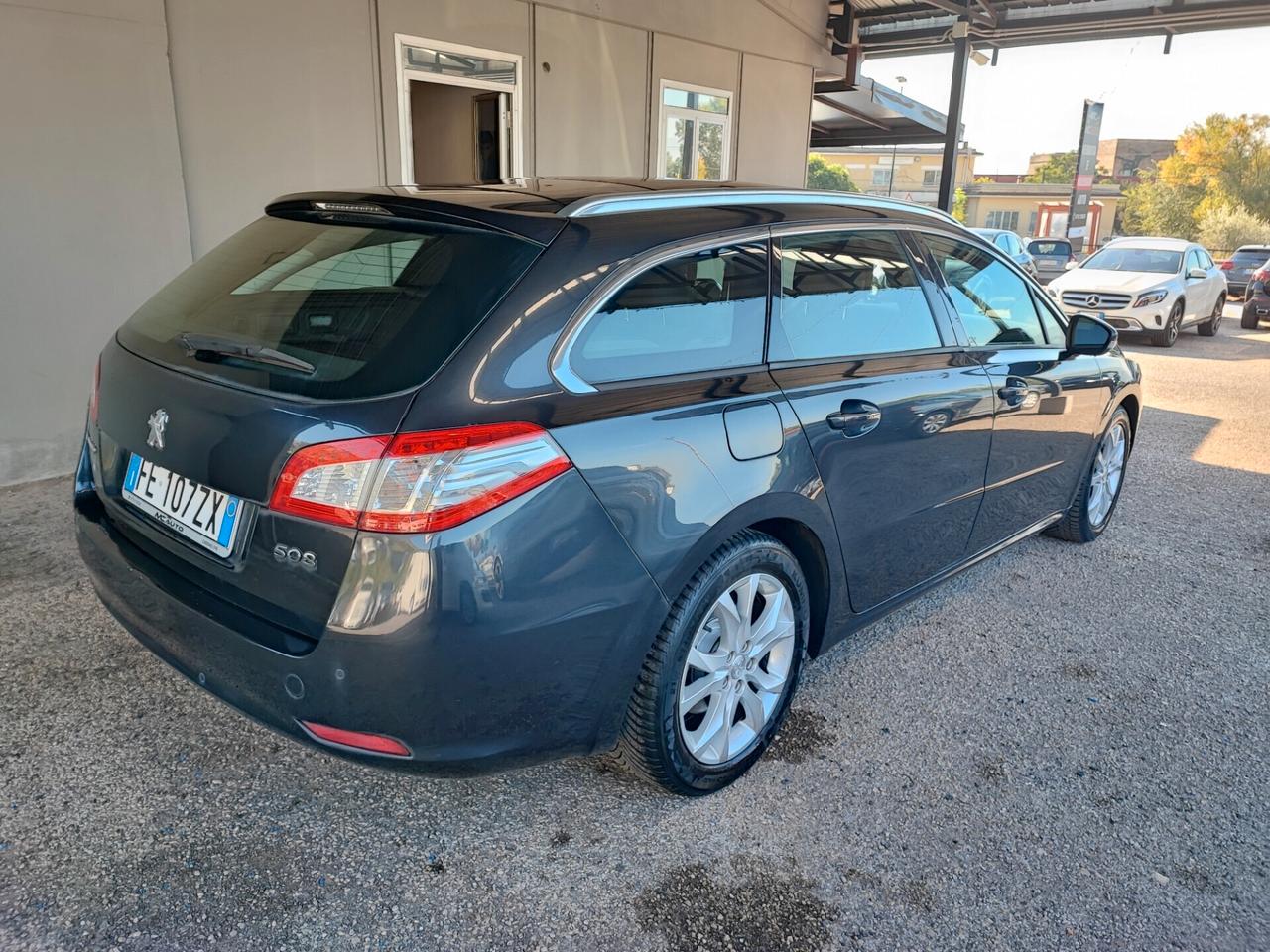 Peugeot 508 BlueHDi 120 EAT6 S&S SW Allure