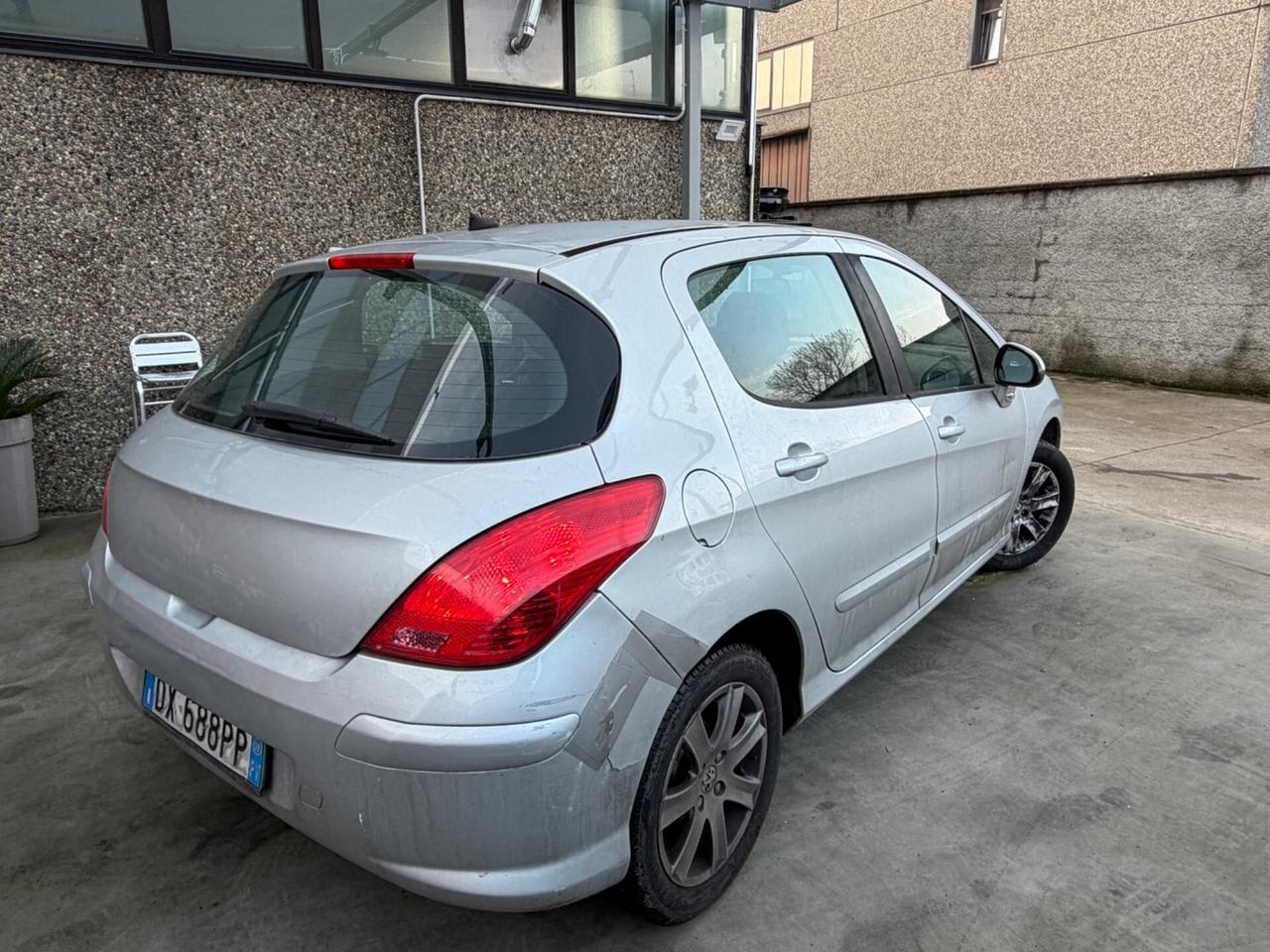Peugeot 207 1.4 EURO4 ECO BENZINA-GPL 2030