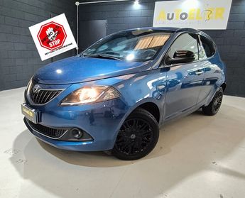 Lancia Ypsilon 1.0 FireFly 5 porte S&S Hybryd Gold