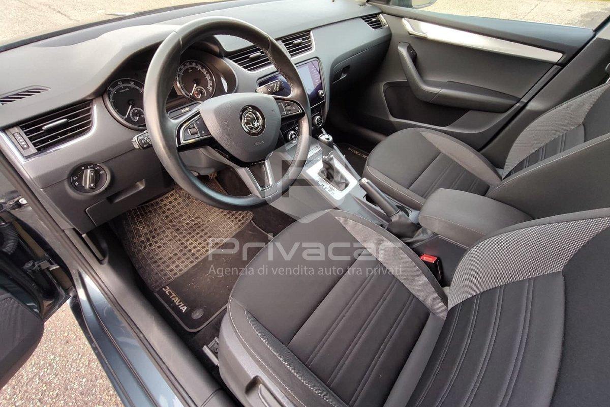 SKODA Octavia 1.5 DSG Wagon Executive G-Tec