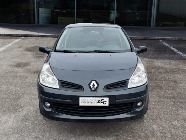 RENAULT Clio 1.2 BENZ 75 5 porte Dynamique OK NEOPATENTATI
