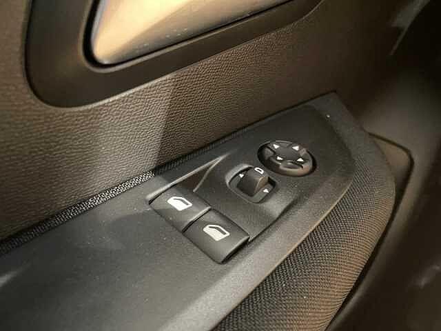 Peugeot 208 1.2 PureTech 75CV Active - NEOPATENTATI