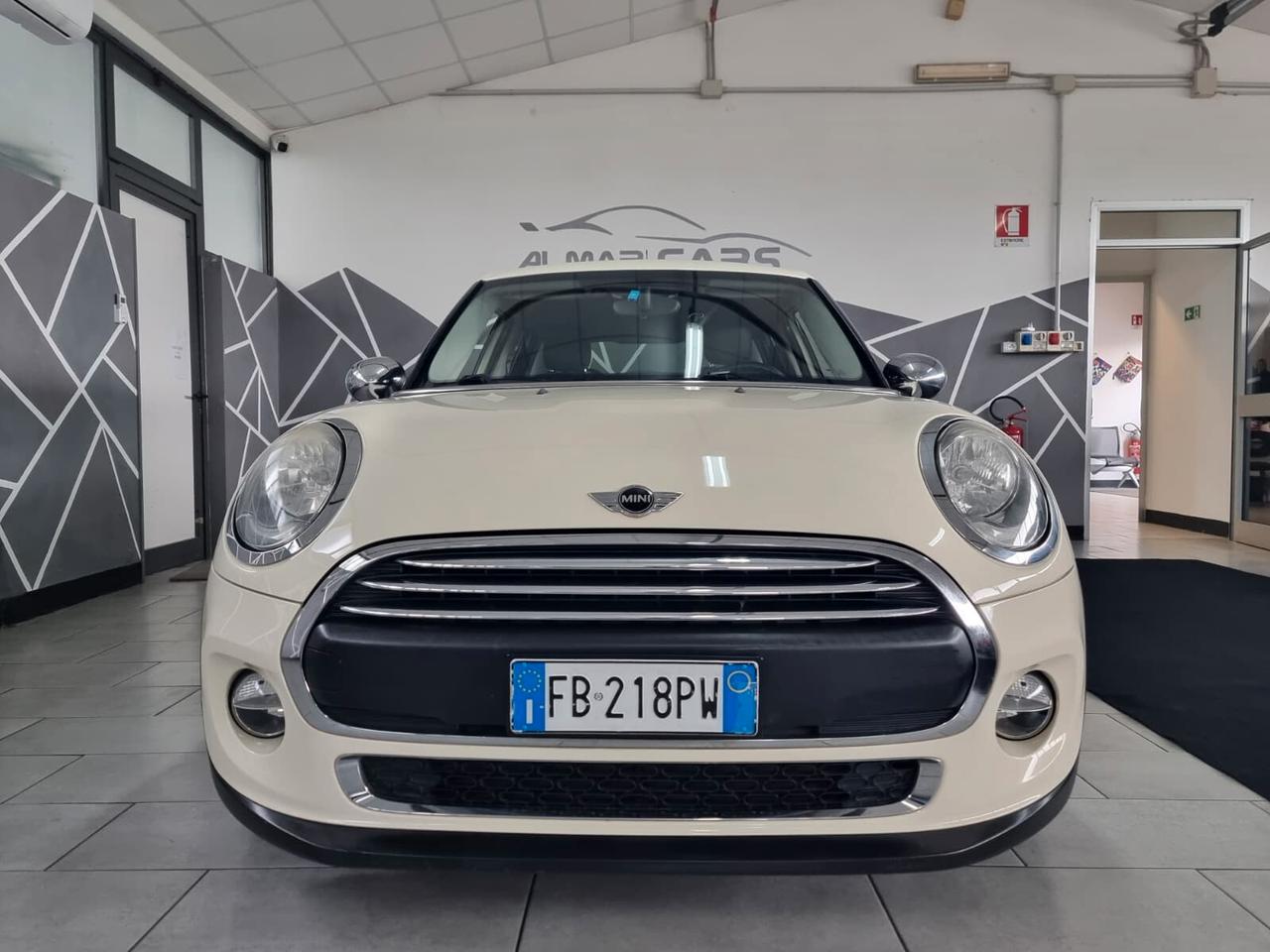 Mini 1.5 Cooper D Business XL NEOPATENTATI