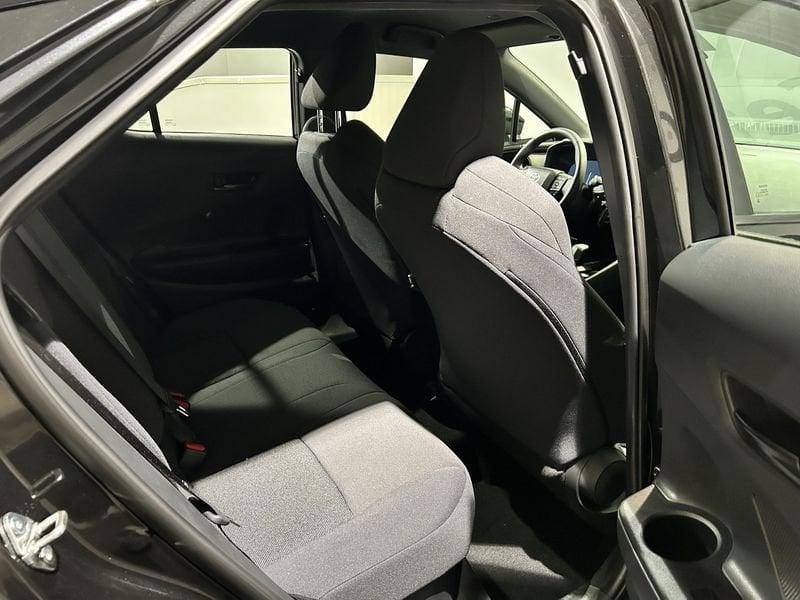 Toyota C-HR C-HR 1.8 HV Active KM 0