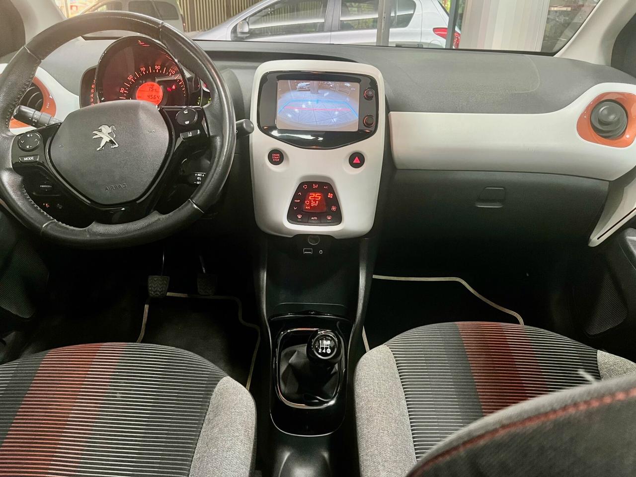 Peugeot 108 5p 1.0 vti Roland Garros Top!