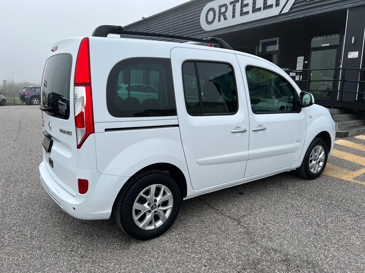 RENAULT Kangoo Blue dCi 8V 95 CV 5p. Limited2 IVA DEDUCIBILE