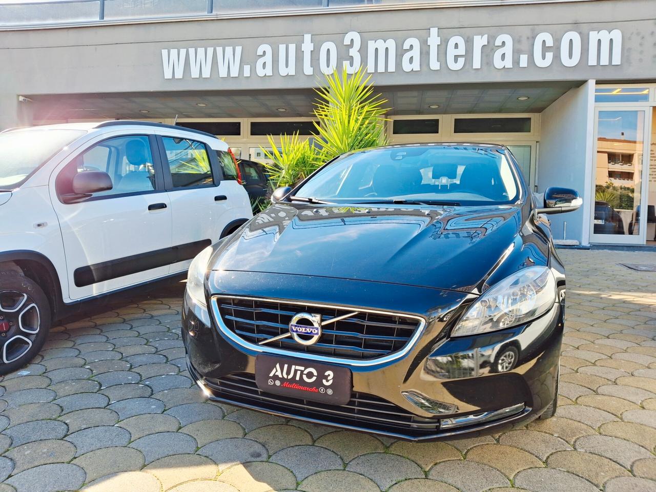 Volvo V40 D2 1.6 Summum" Perfetta!