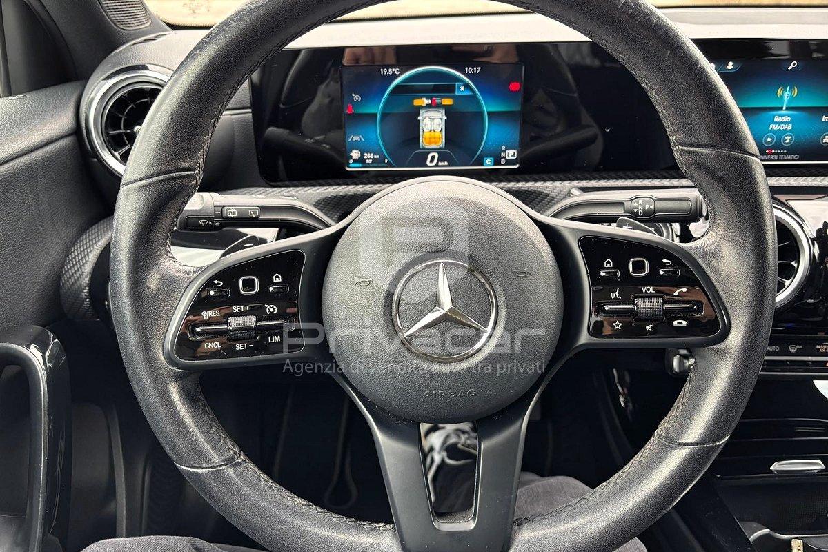 MERCEDES A 180 d Automatic Executive