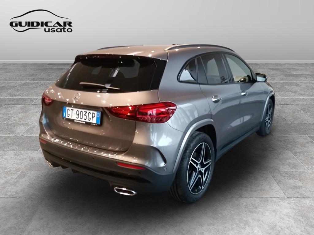 Mercedes-Benz GLA-H247 2023 - GLA 200 d AMG Line Advanced Plus auto