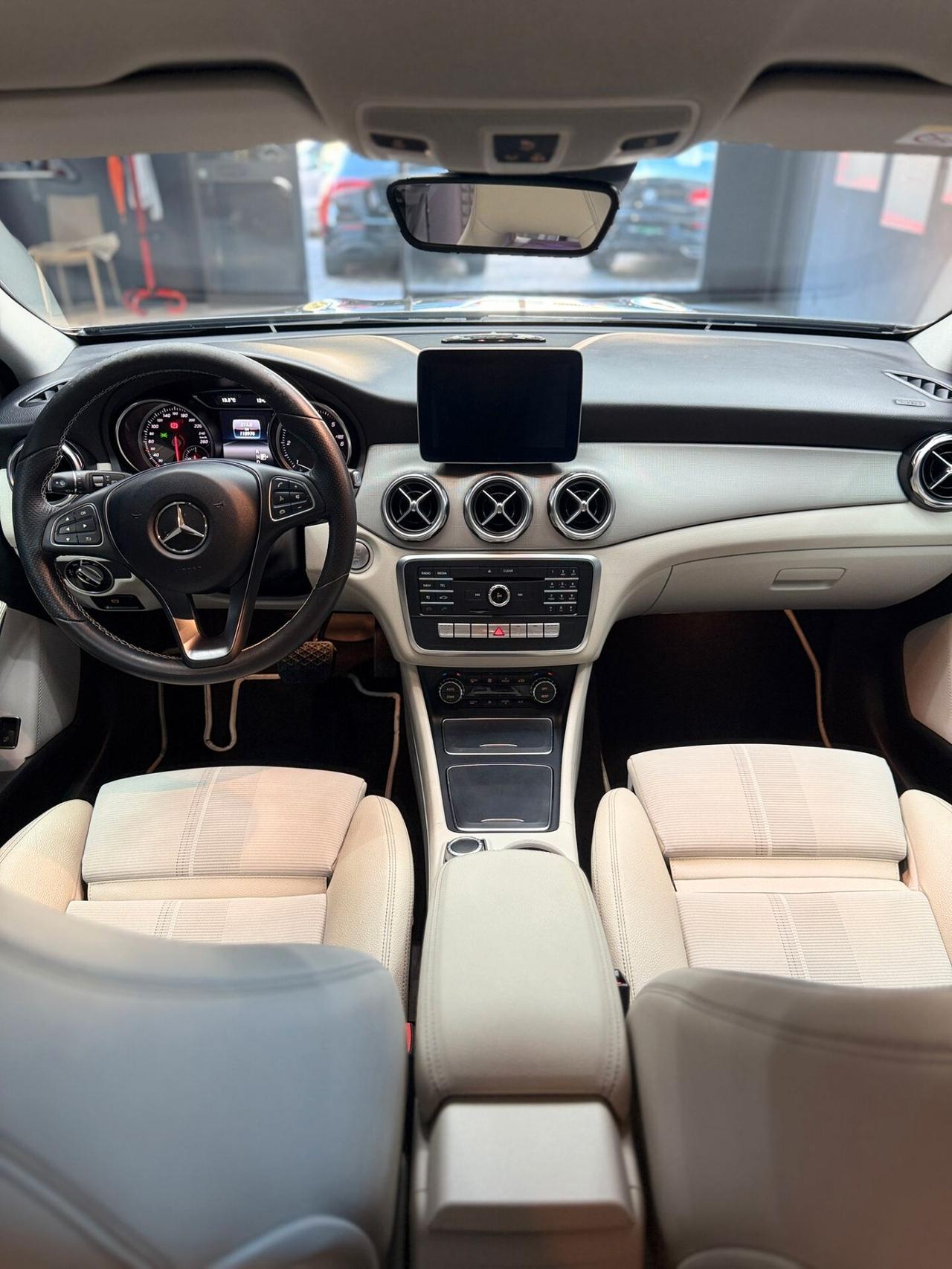 Mercedes-benz GLA 200 d Automatic Executive