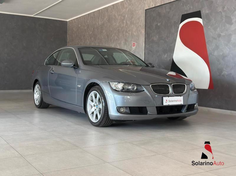 BMW 330 xi Coupe Attiva