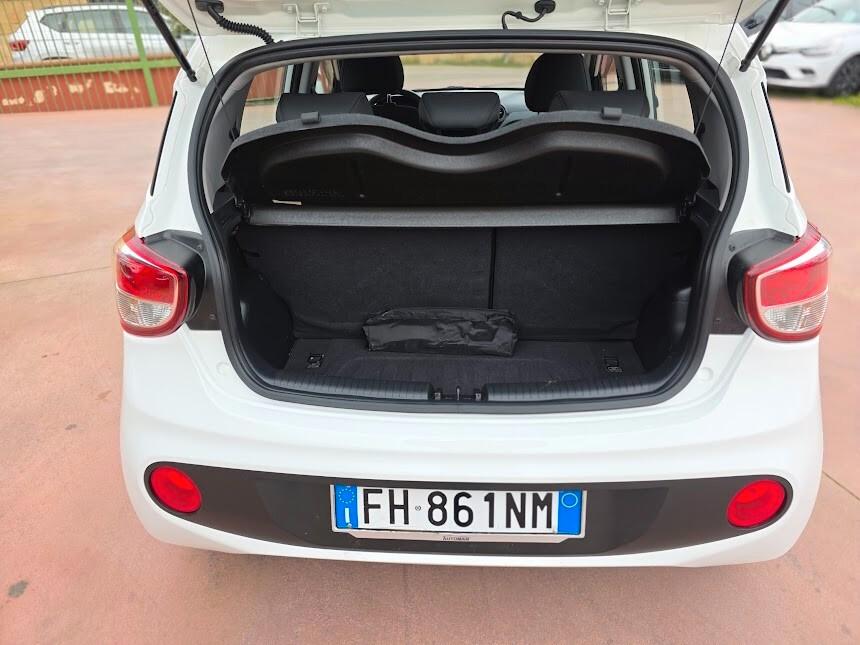 Hyundai i10 1.0 MPI Login