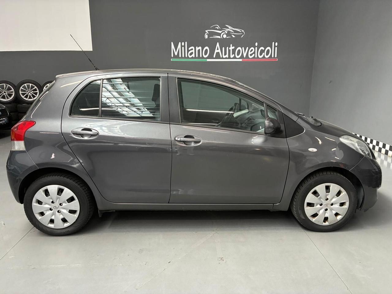 Toyota Yaris 1.3 5 porte Sol
