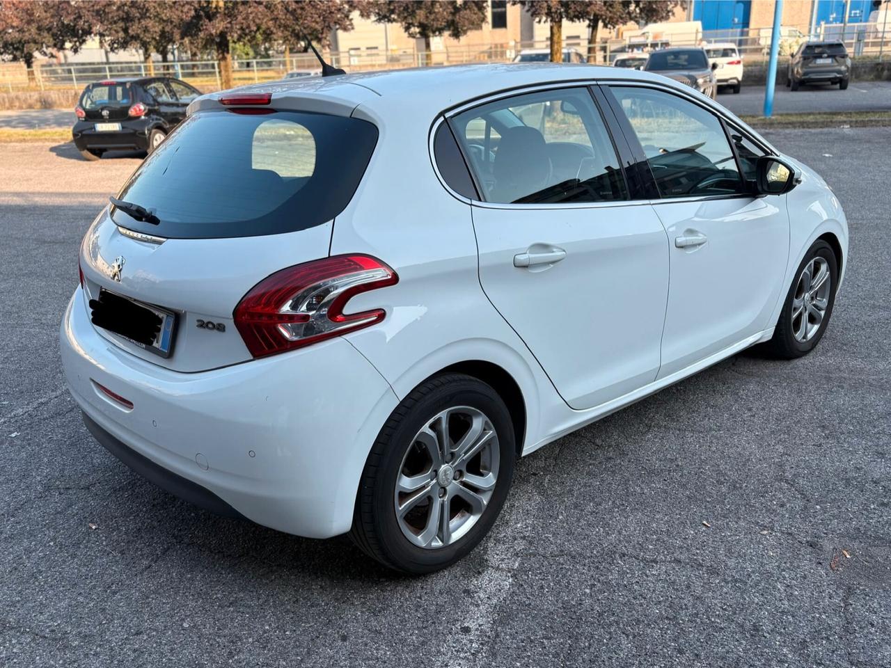 Peugeot 207 1.4 8V 75CV 3p. Energie neopatentati