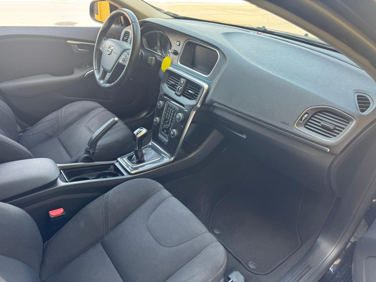 Volvo V40 D2 2.0 120cv 2017