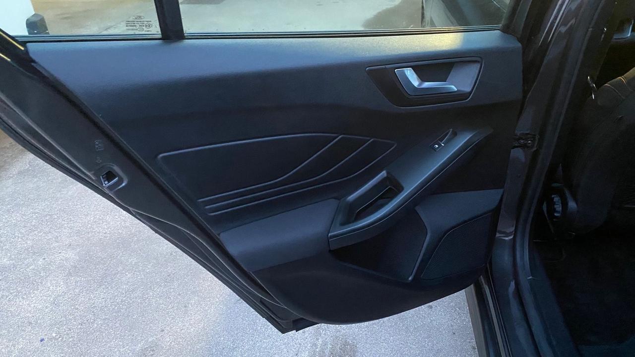 Ford Focus 1.0 EcoBoost Hybrid 125 CV Powershift SW ST-Line