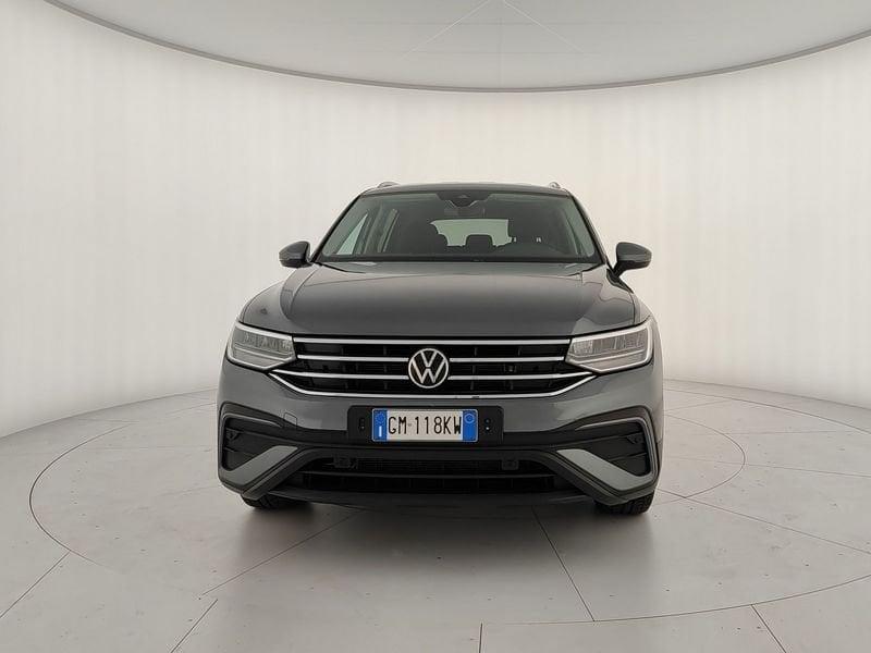 Volkswagen Tiguan Allspace 2.0 TDI SCR DSG Life 7P - IVA DEDUCIBILE