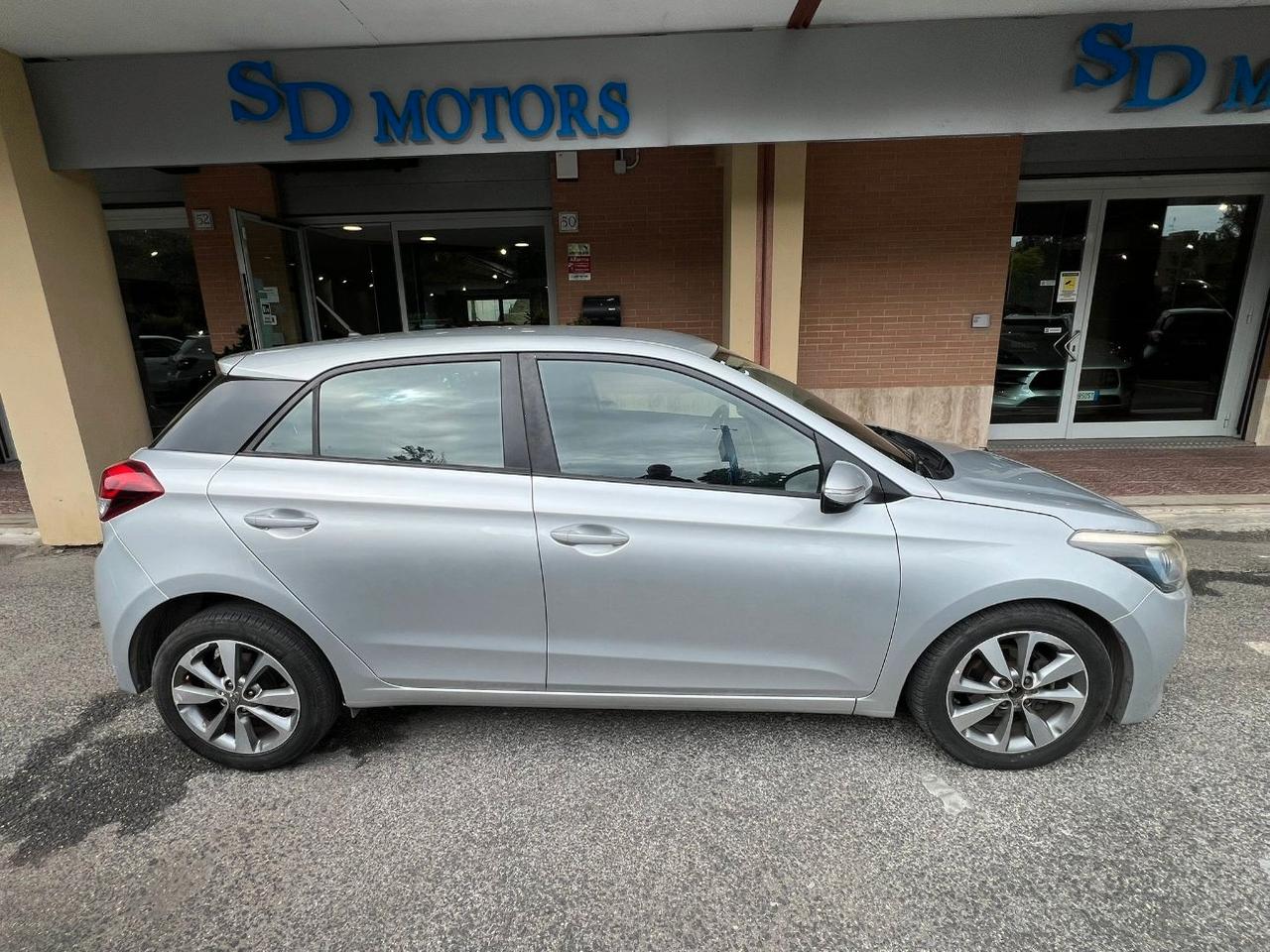 Hyundai i20 5 Porte i20 5p 1.2 Login 84cv