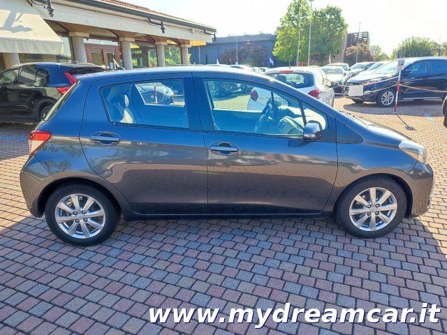 TOYOTA Yaris 1.4 D-4D 5 porte Active