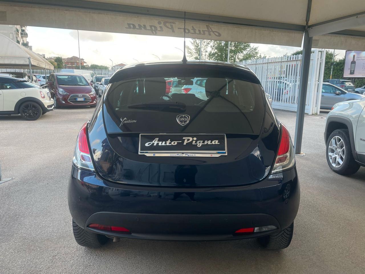 Lancia Ypsilon 1.2 69 CV 5 porte S&S Elefantino Blu