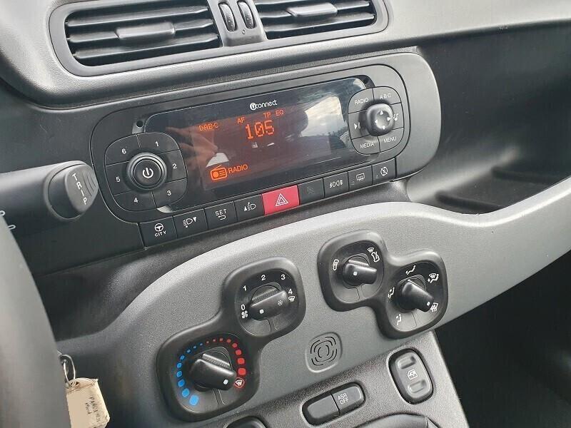 FIAT NEW Panda 1.0 FireFly S&S Hybrid 5Posti CROSS