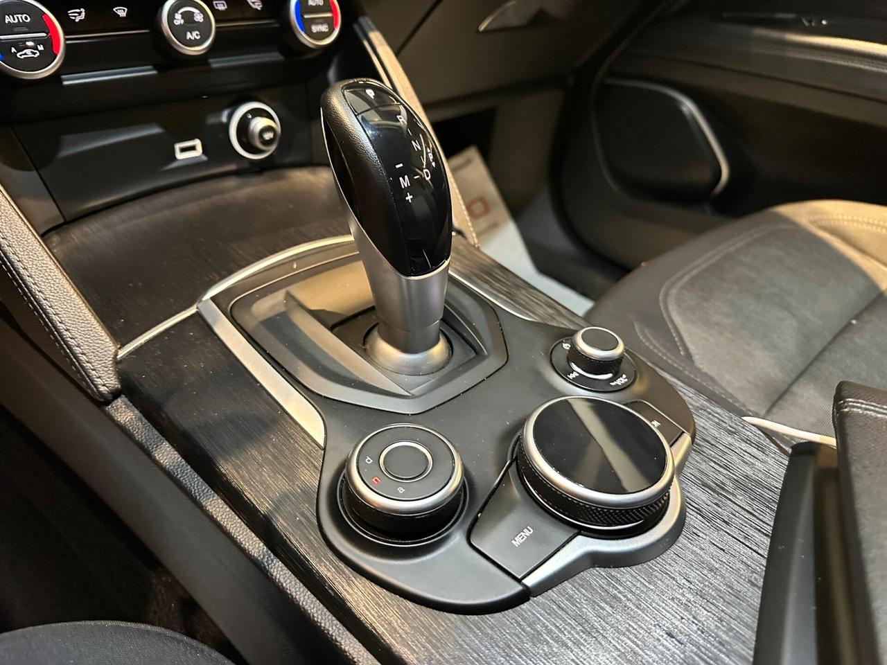 Alfa Romeo Stelvio 2.2 Turbodiesel 190 CV AT8 RWD Executive