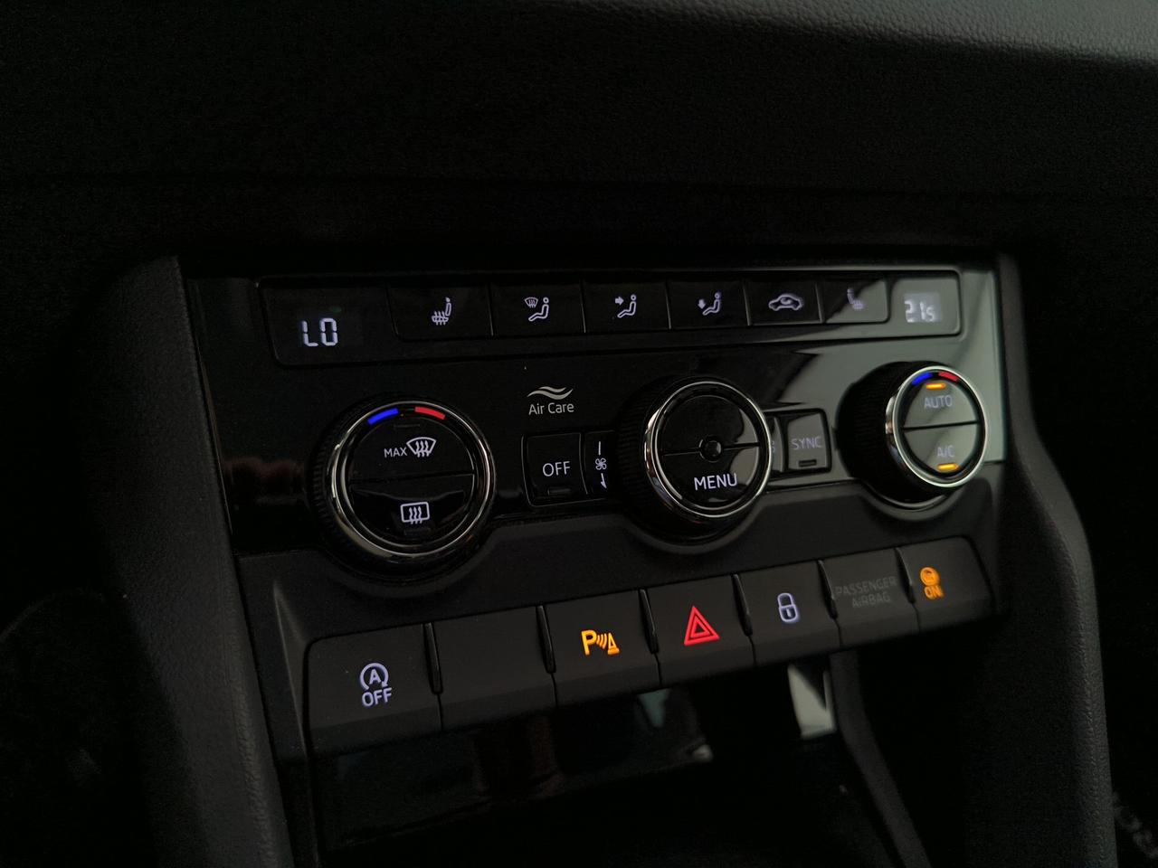 Skoda Karoq 1.0 tsi executive 115cv