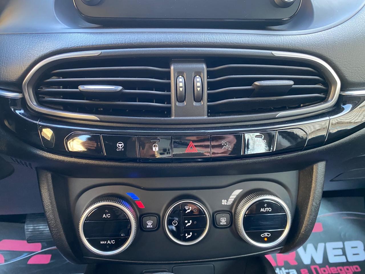 Fiat Tipo 1.5 Hybrid DCT 5 porte City Life