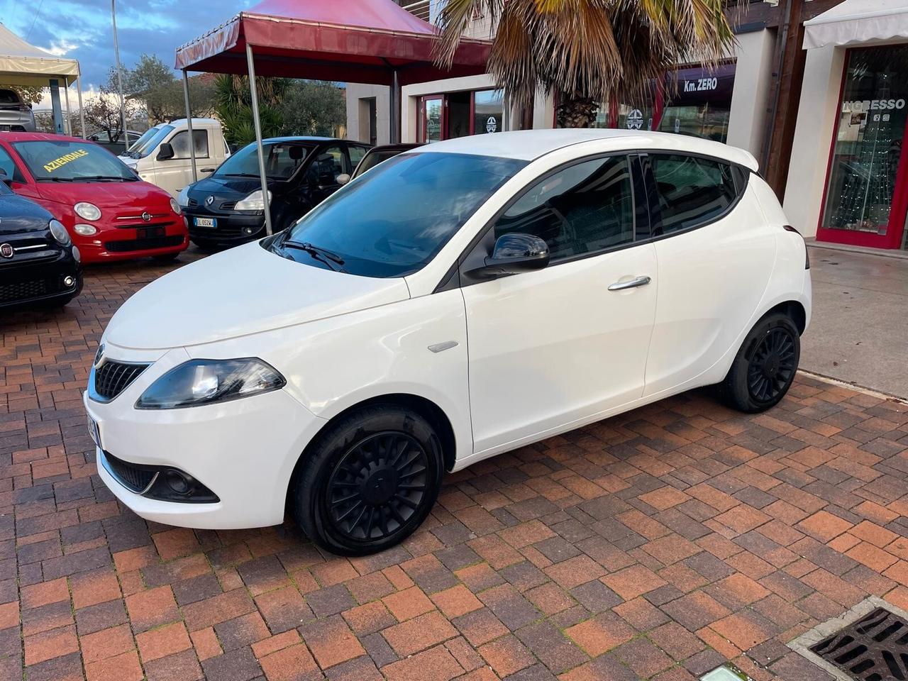 Lancia Ypsilon 1.2 GPL