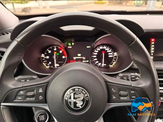 Alfa Romeo Stelvio 2.2 t Sport Tech rwd 160cv auto