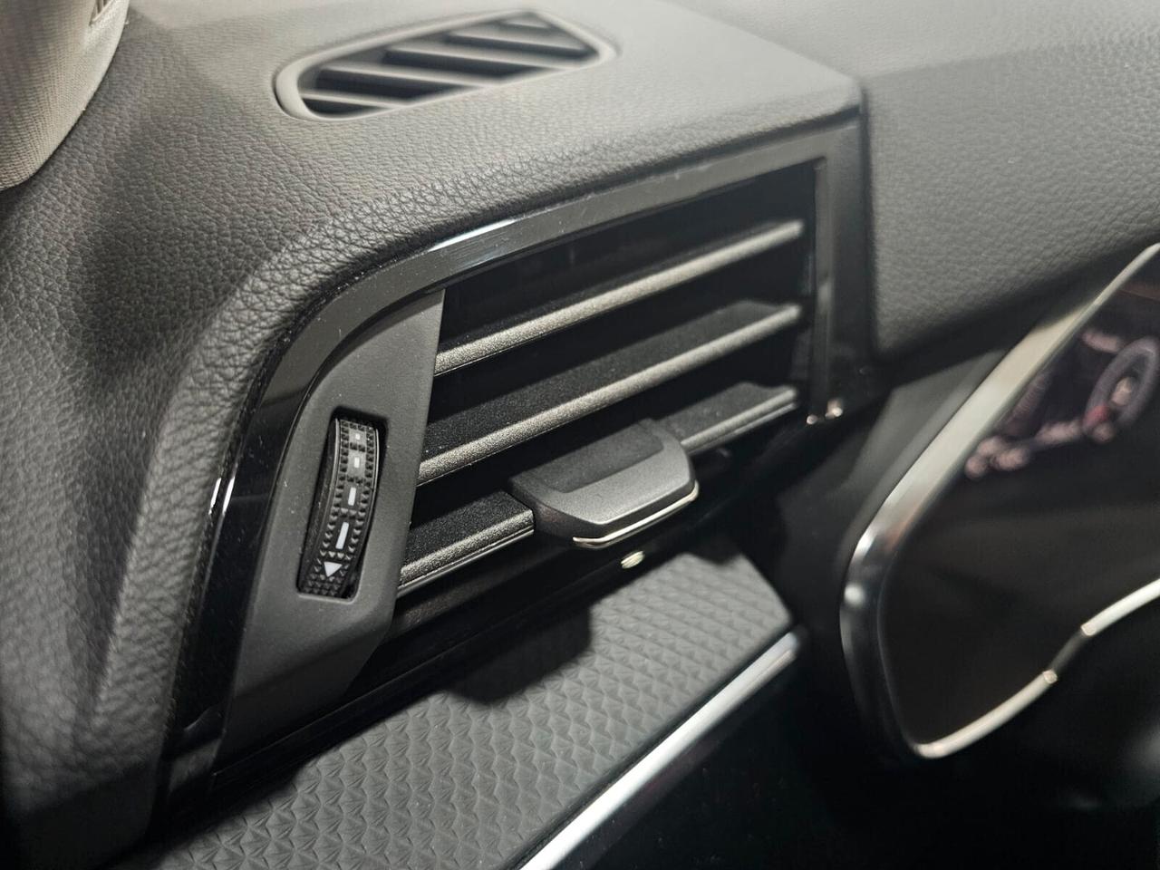 NUOVA AUDI Q3 SPORTBACK 35 TDI 150CV S-TRONIC S-LINE