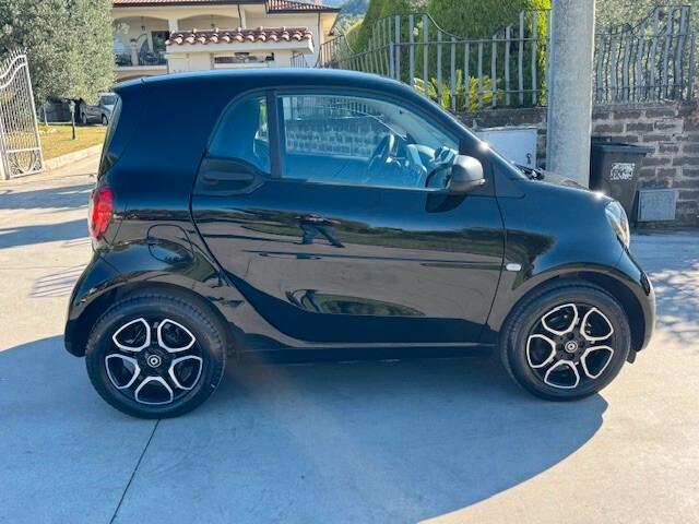 Smart ForTwo 1000 52 kW coupé passion