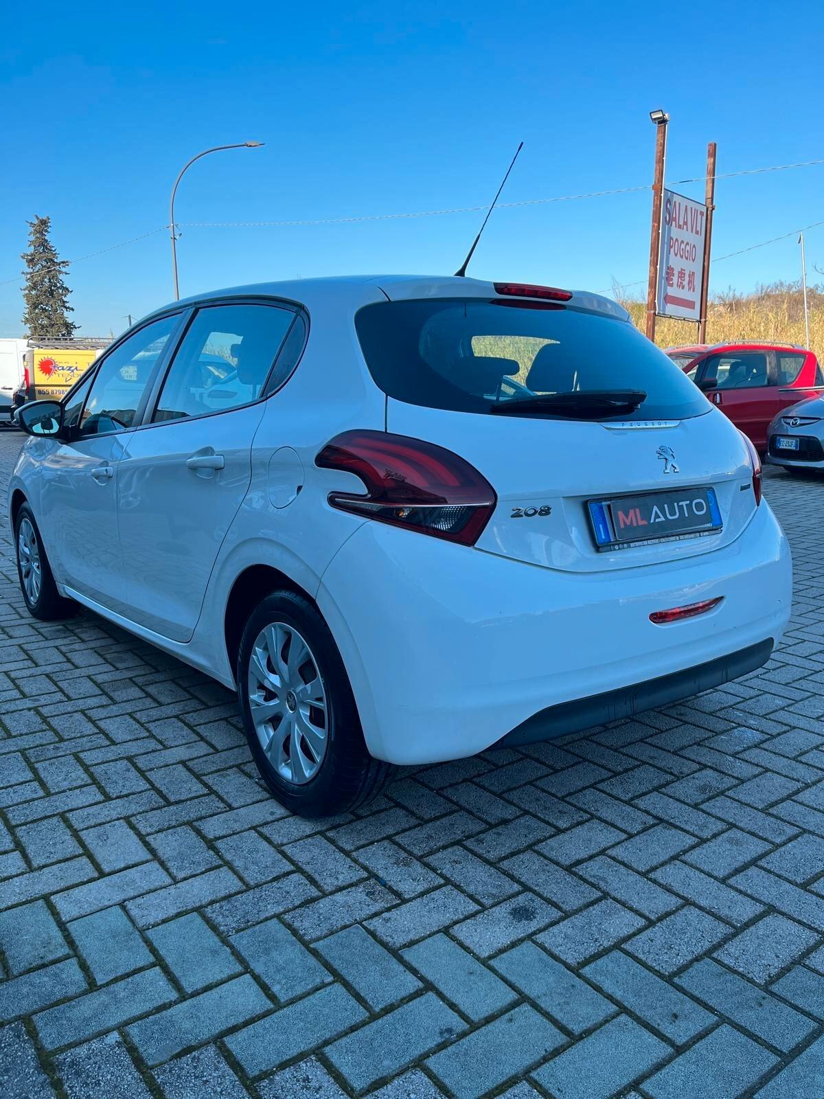 Peugeot 208 PureTech 82 5 porte Allure - OK NEOPATENTATO