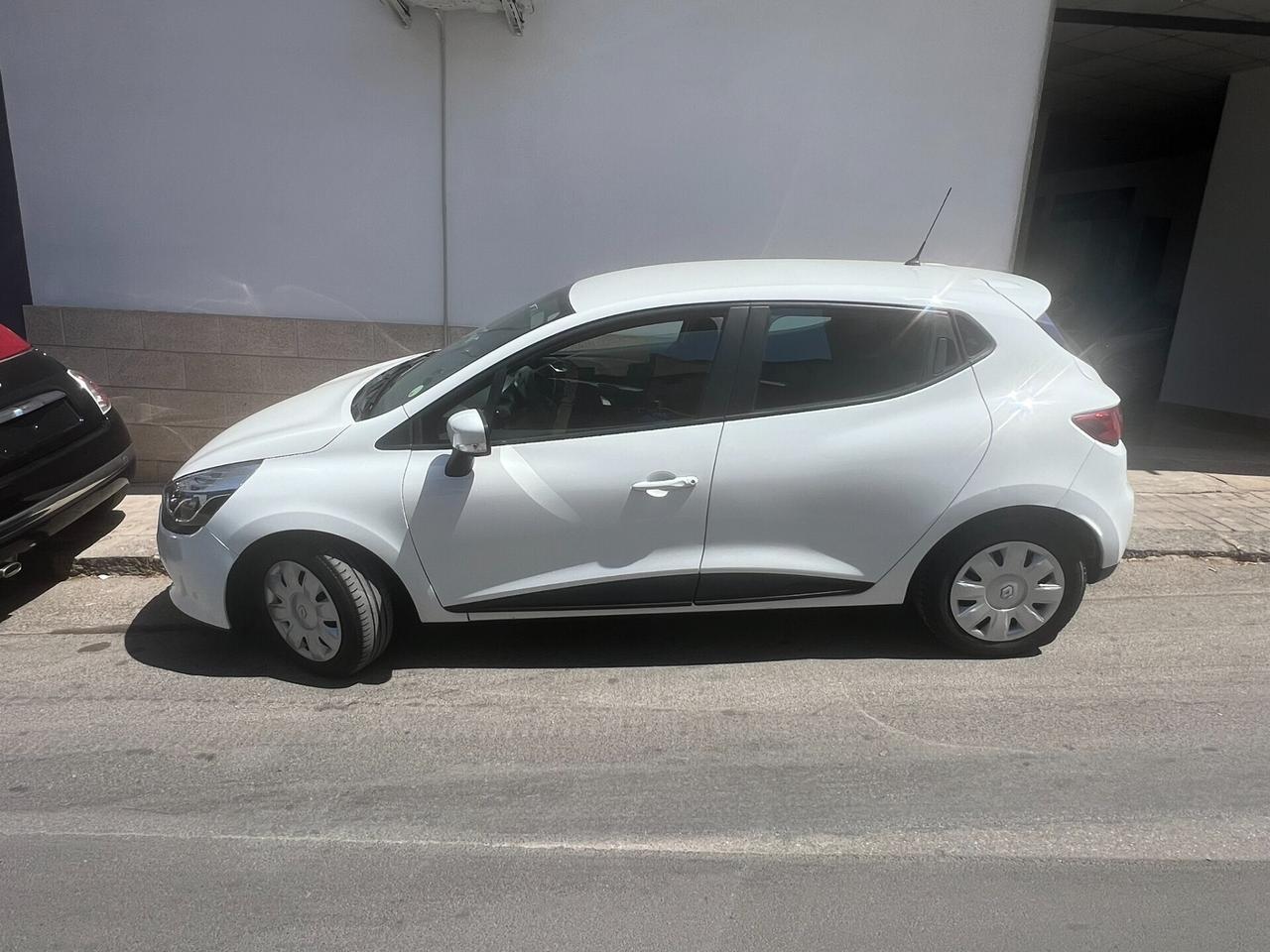 Renault Clio dCi 8V 75CV Start&Stop 5 porte Energy