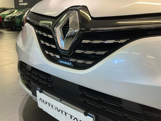 RENAULT Clio 5 Porte 1.6 E-Tech full hybrid 145cv Techno A