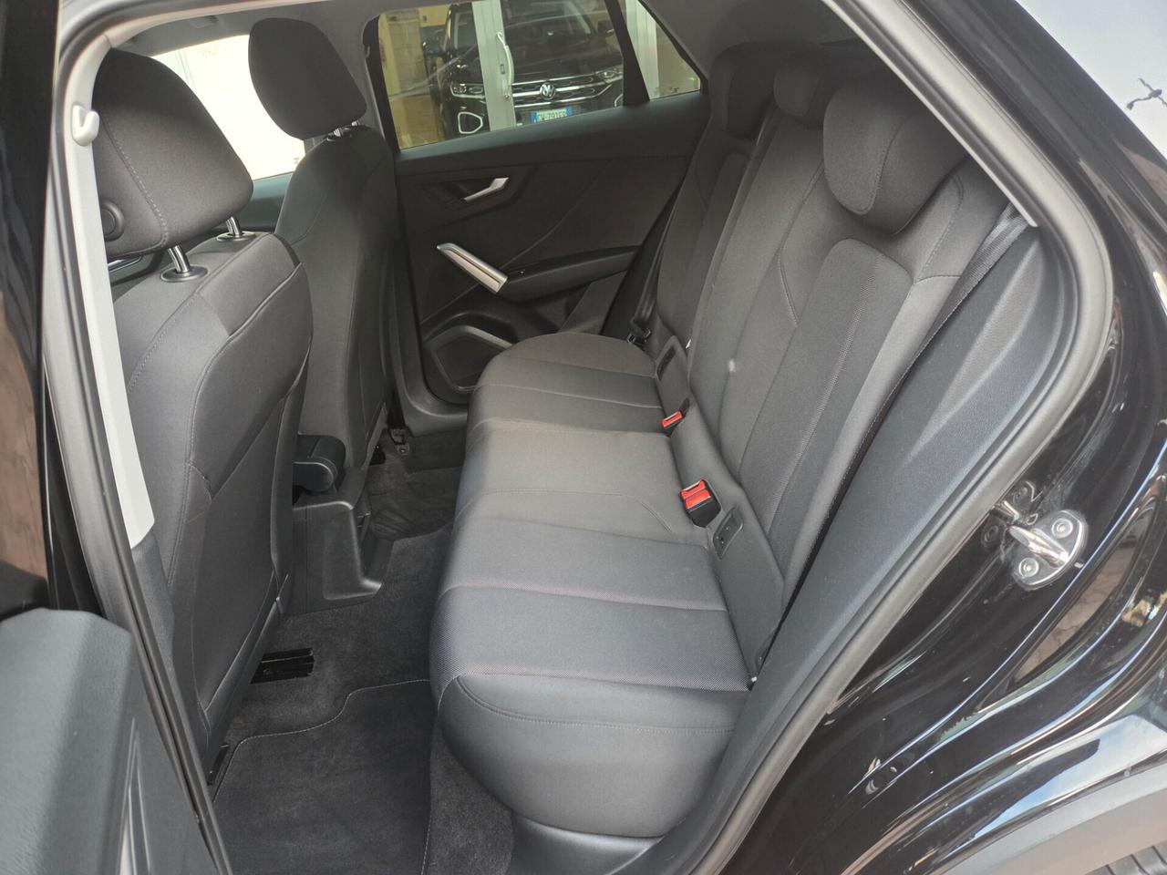 Audi Q2 2.0 TDI 116 CV Business 30