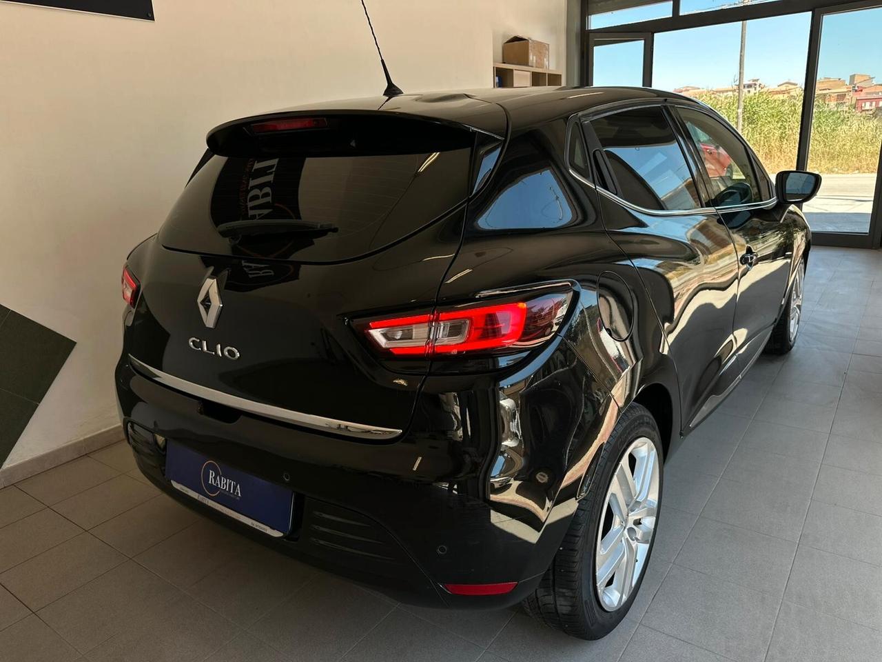 Renault Clio dCi 8V 90 CV 5 porte Moschino Intens Full 2019