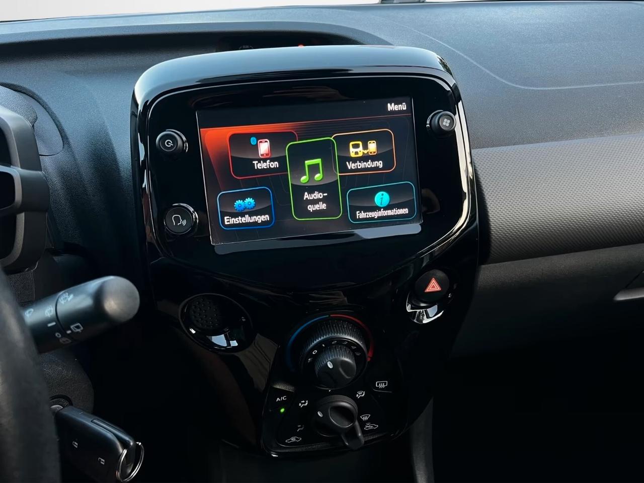 Peugeot 108 VTi 72 5 porte Allure
