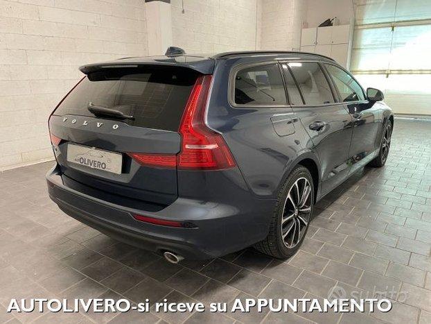 VOLVO V60 D3 Geartronic Momentum