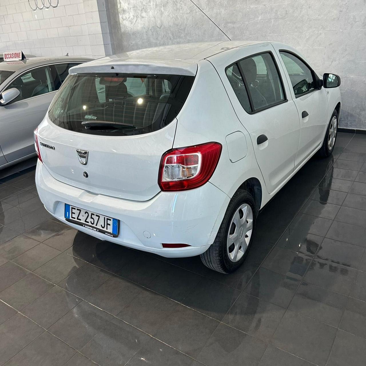 Dacia Sandero 1.2 GPL 75CV Lauréate