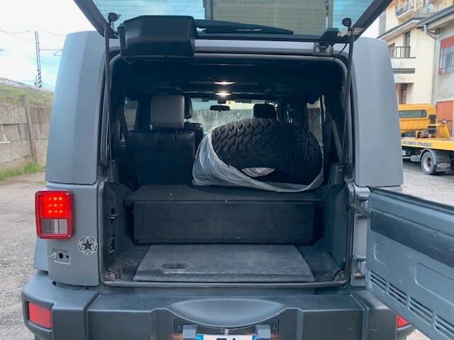 Jeep Wrangler Unlimited 2.8 CRD Auto ANNIVERSARY 1941