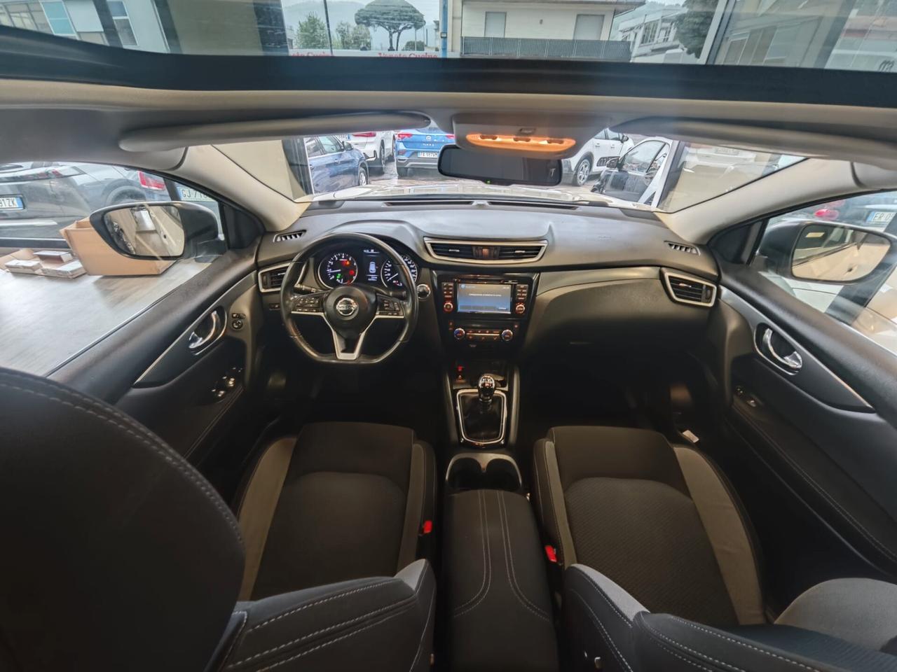 Nissan Qashqai 1.2 DIG-T Acenta