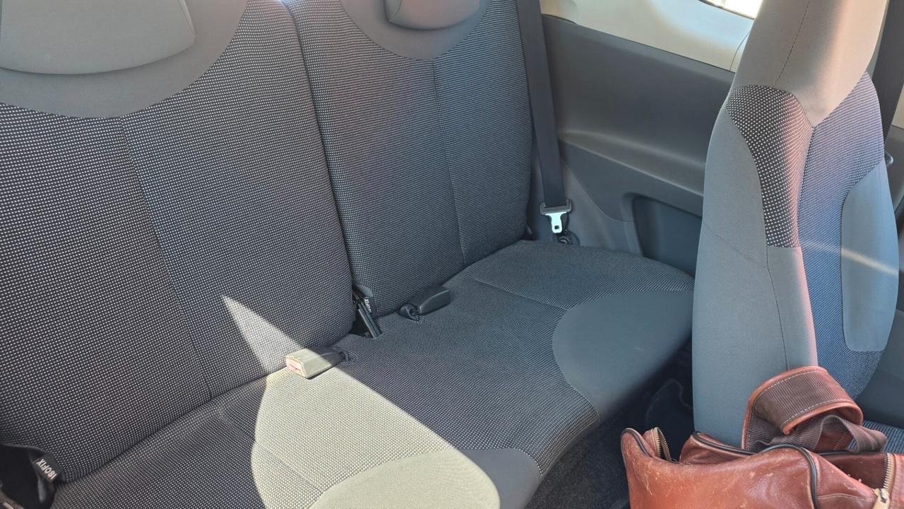 Peugeot 107 1.0 68CV 3p. Plaisir