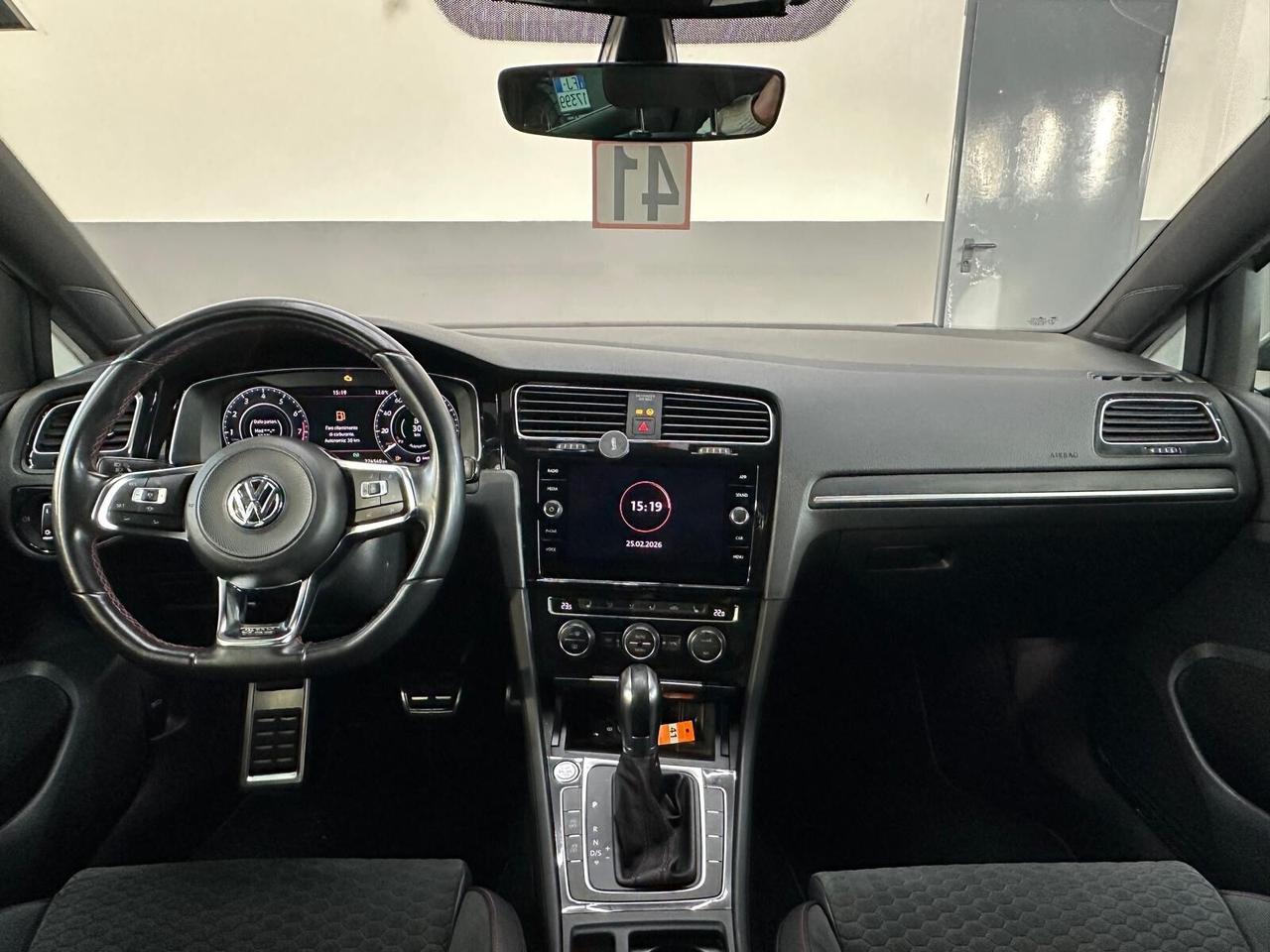 Volkswagen Golf GTI 2.0 245 CV TSI DSG 5p. BMT