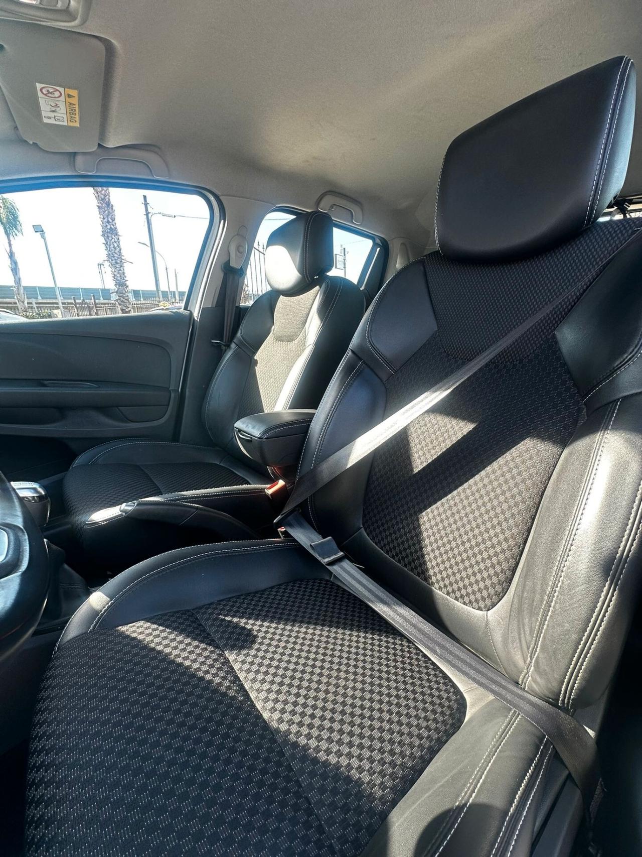 Renault Clio TCe 12V 90 CV GPL 5 porte Moschino Intens